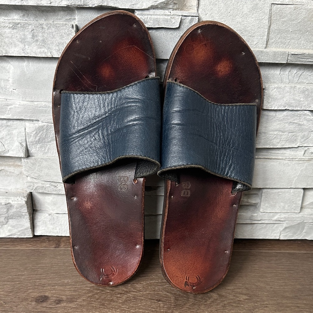 Women's Leather Slide Sandals - Navy and Brown